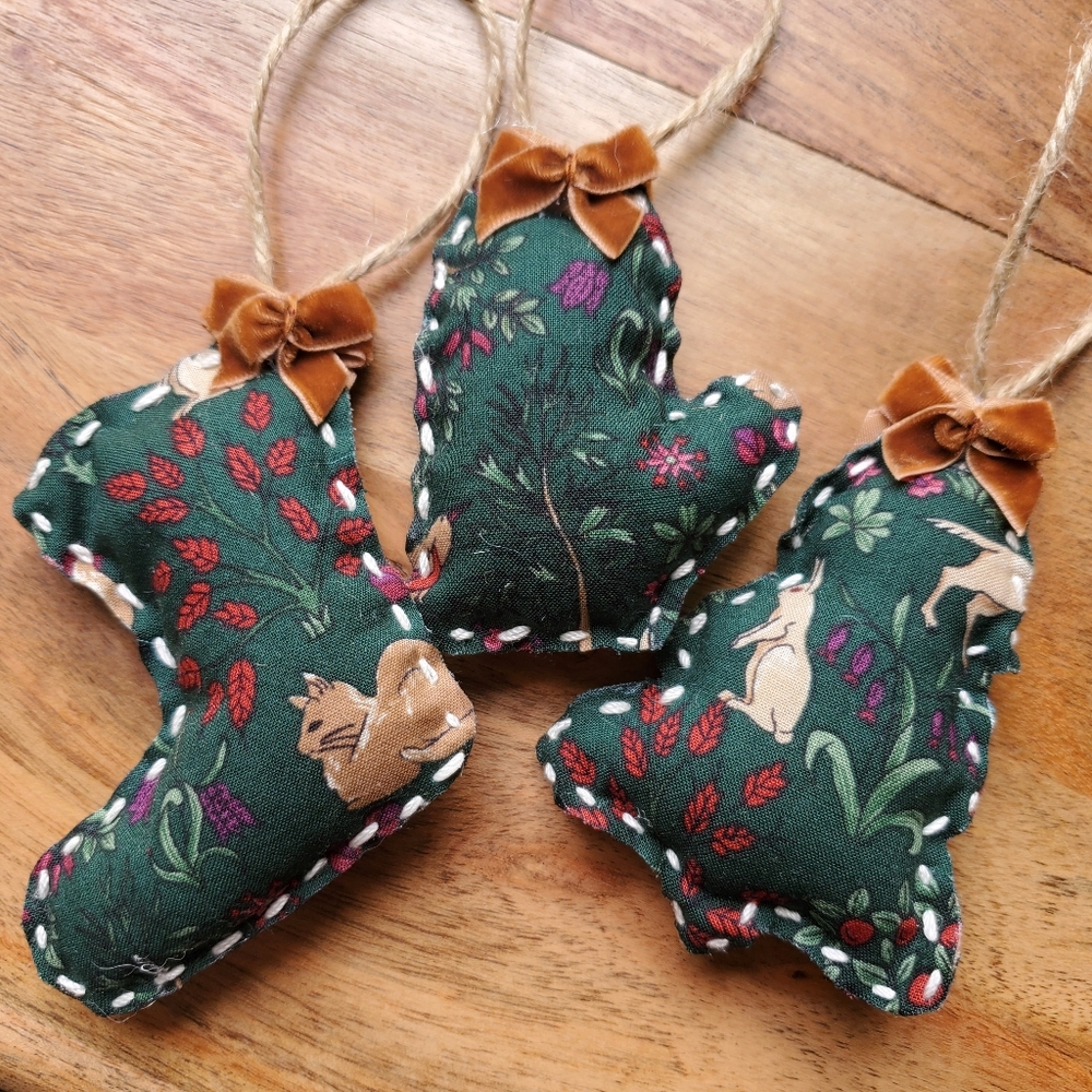 Handmade handsewn Christmas Fabric Ornaments Set Of 3 - Picture 2 of 5